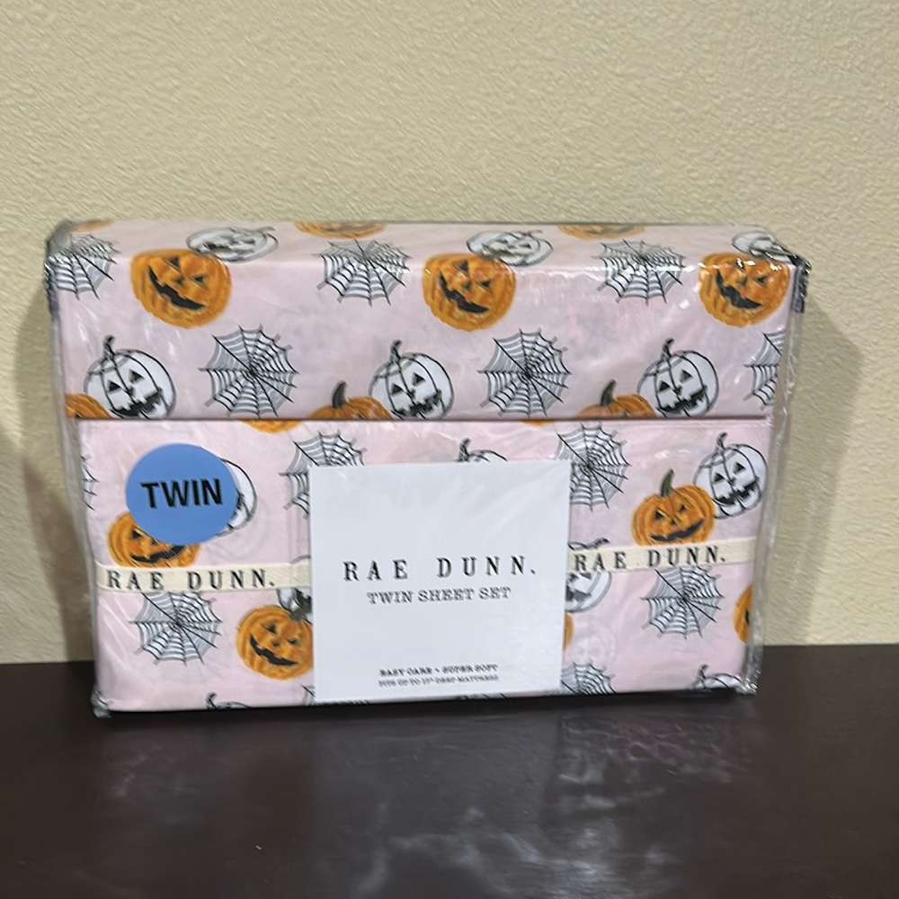 New Rae Dunn Twin Sheet Set pumpkin cobweb print